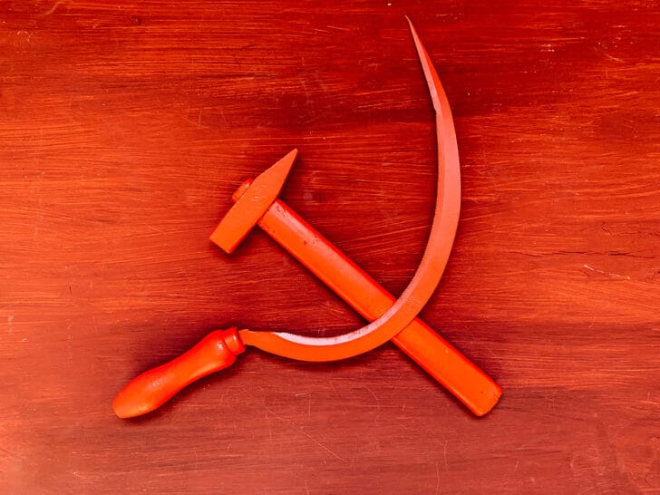 Hammer and sickle communism graphic